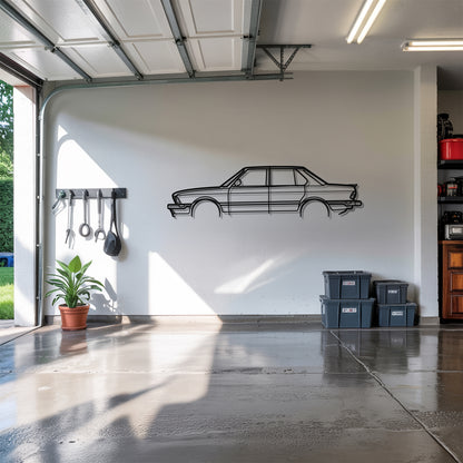 M5 (E28) - Metal Wall Art