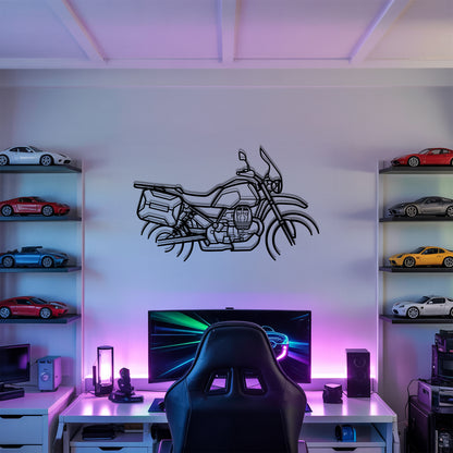 V85 TT Travel - Metal Wall Art